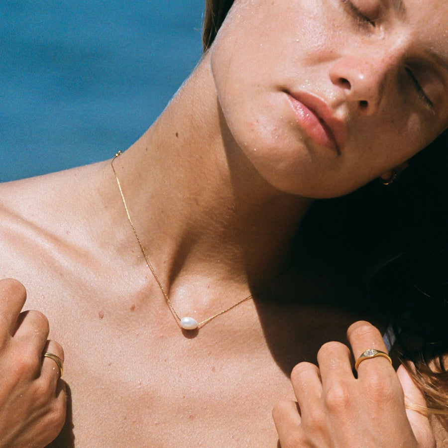 Baroque Pearl Choker – waterproof necklace by Mari Gavane (view 2)